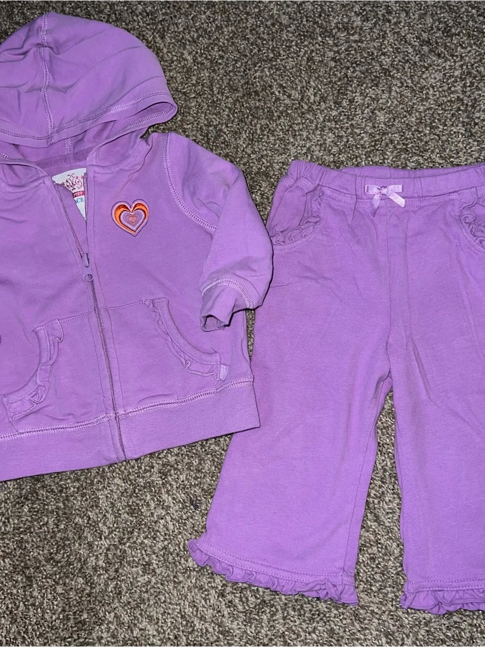 Vintage 2009 The Children’s Place Purple Velour Tracksuit 12-18M Y2K